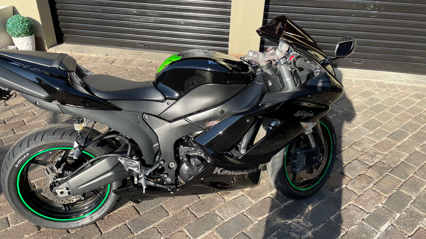 Motorcycle paint correction and Feynlab ceramic coating